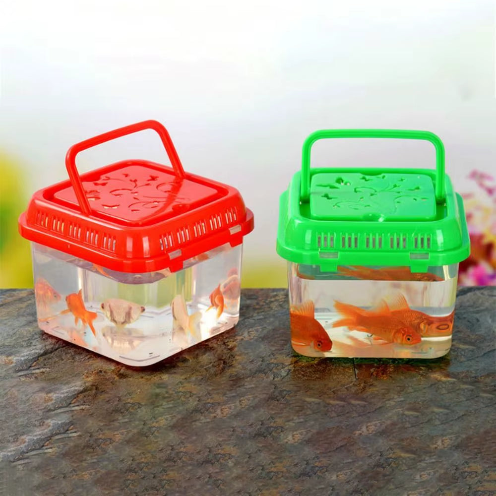 Plastic Portable Fish Tank Transparent Handheld Hamster Carrier Cage with Handle Random Color Mini Fish Bowl