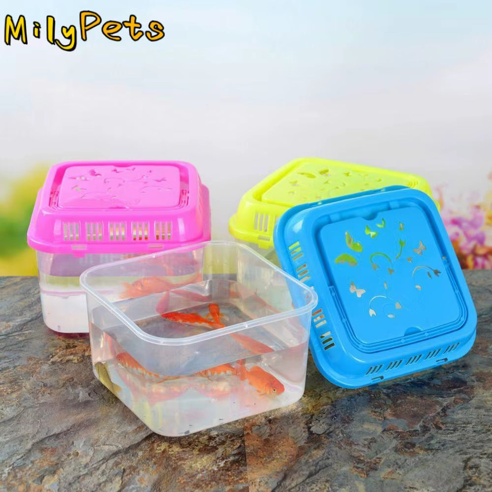Plastic Portable Fish Tank Transparent Handheld Hamster Carrier Cage with Handle Random Color Mini Fish Bowl