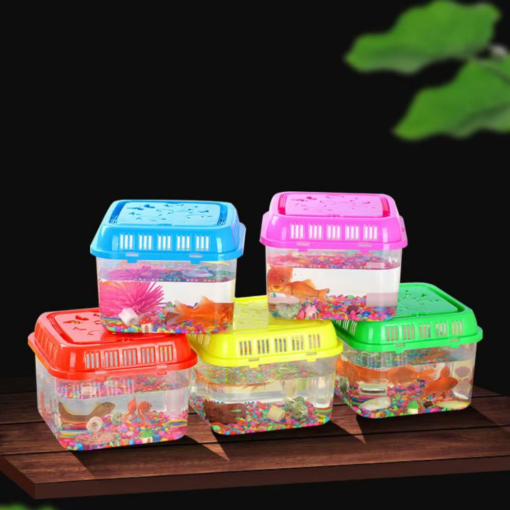Plastic Portable Fish Tank Transparent Handheld Hamster Carrier Cage with Handle Random Color Mini Fish Bowl